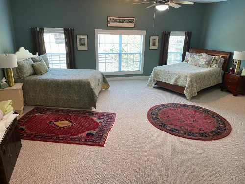 Full Circle Farm Inn - image 35