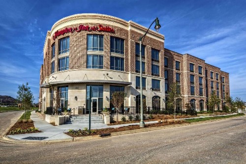 Hampton Inn & Suites Franklin Berry Farms Tn