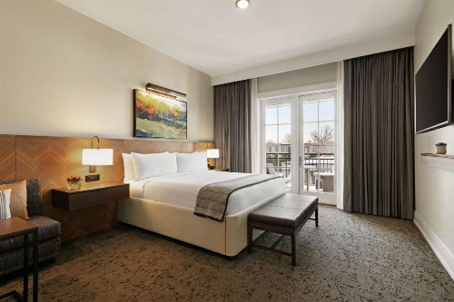 The Harpeth Downtown Franklin Curio Collection by Hilton - image 16