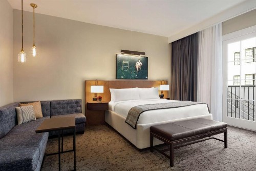 The Harpeth Downtown Franklin Curio Collection by Hilton - image 33