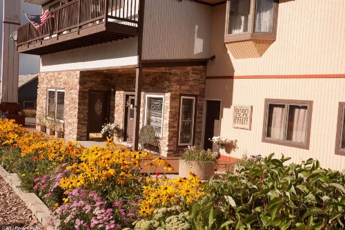 Valley Hi Motel - image 4