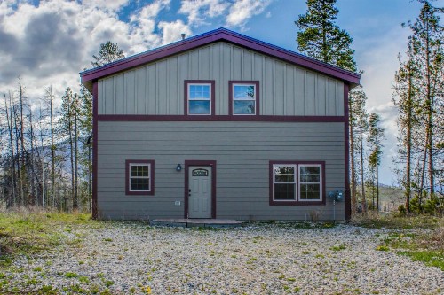 Fraser Cabin in the Woods - image 5