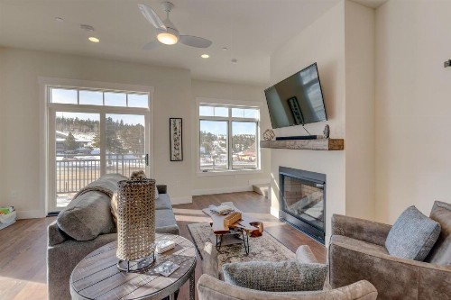New Luxury Loft #12 Near Resort With Huge Hot Tub & Views - FREE Activities & Equipment Rentals Daily - image 5