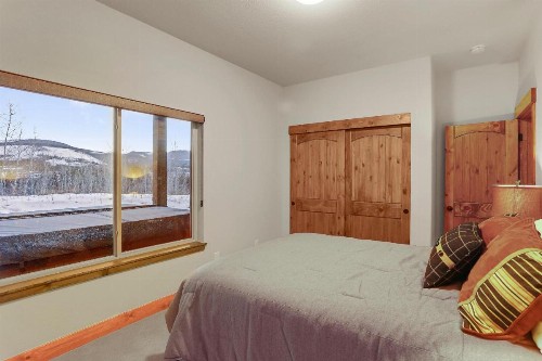 Luxury Chalet #106 Near Resort With Hot Tub & Great Views - FREE Activities & Equipment Rentals Daily - image 12