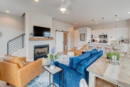 New Luxury Loft #1 Near Resort With Huge Hot Tub & Views -FREE Activities & Equipment Rentals Daily