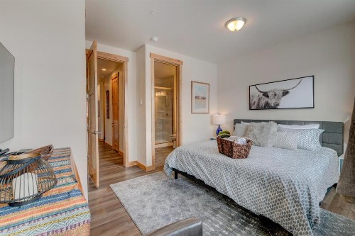 New Luxury Villa #298 Near Resort With Roof Top Hot Tub & Great Views - FREE Activities & Equipment Rentals Daily - image 8