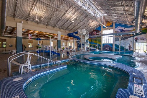 New Luxury Chalet #139 Near Resort With Hot Tub & Views - FREE Activities & Equipment Rentals Daily - image 2