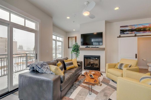 New Luxury Loft #14 Near Resort With Huge Hot Tub & Views -FREE Activities & Equipment Rentals Daily - image 22