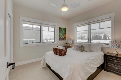 New Luxury Loft #14 Near Resort With Huge Hot Tub & Views -FREE Activities & Equipment Rentals Daily - image 4