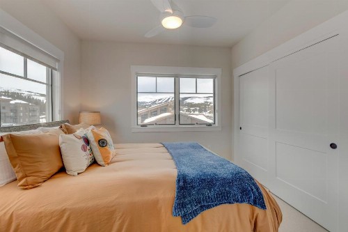 New Luxury Loft #24 Near Resort With Huge Hot Tub & Great Views - FREE Activities & Equipment Rentals Daily - image 15