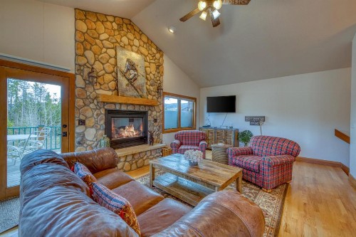 3 Bed 2 Bath Vacation home in Winter Park - image 5