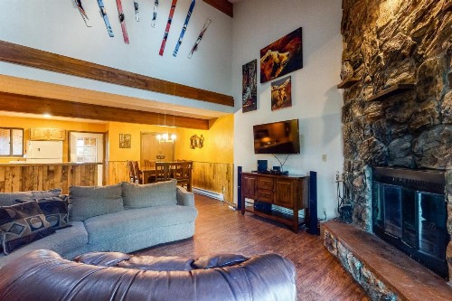 Dog-Friendly Winter Park Condo