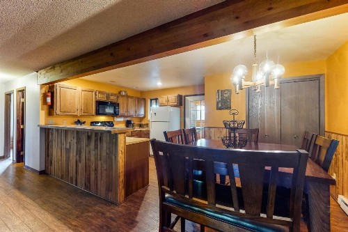 Dog-Friendly Winter Park Condo - image 2