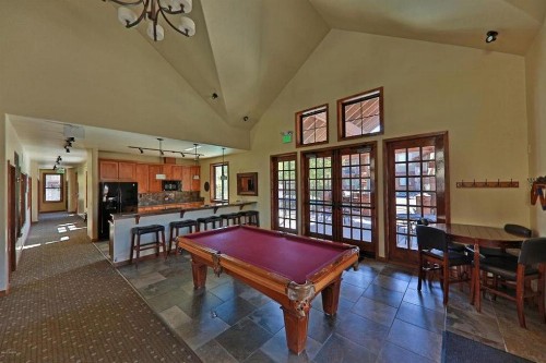 Luxury Condo #531 Near Resort Pool Club House & Hot Tub - FREE Activities & Equipment Rentals Daily - image 10