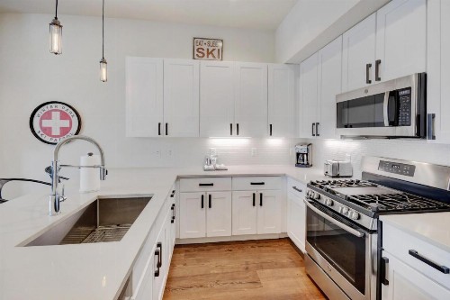 New Luxury Loft #16 Near Resort Huge Hot Tub & Views - FREE Activities & Equipment Rentals Daily - image 17