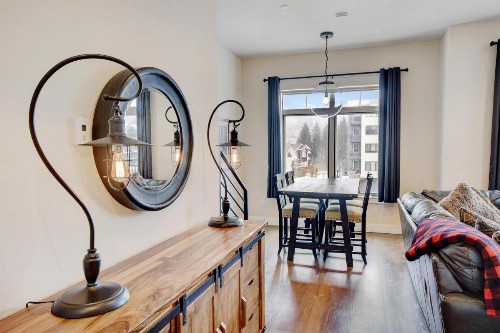 New Luxury Loft #16 Near Resort Huge Hot Tub & Views - FREE Activities & Equipment Rentals Daily - image 3