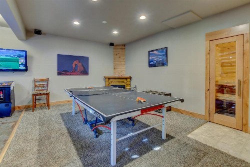 Mountain View Luxury Log Home Hot Tub & Great Views - FREE Activities & Equipment Rentals Daily - image 38