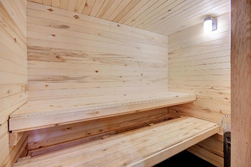 Mountain View Luxury Log Home Hot Tub & Great Views - FREE Activities & Equipment Rentals Daily - image 6