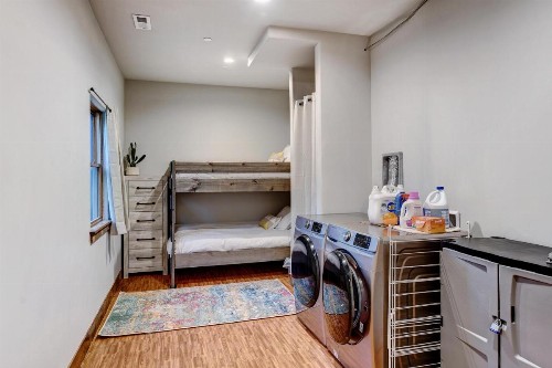 New Luxury Townhome #1 Near Resort Hot Tub & Views - FREE Activities & Equipment Rentals Daily - image 18