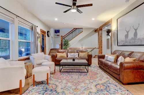 New Luxury Townhome #1 Near Resort Hot Tub & Views - FREE Activities & Equipment Rentals Daily - image 19