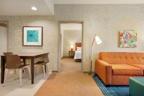 Home2 Suites By Hilton Frederick - image 23