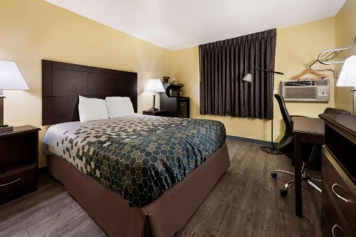 Super 8 by Wyndham Fredericksburg/Central Plz Area - image 18