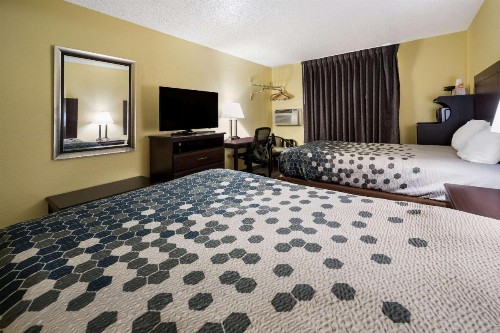 Super 8 by Wyndham Fredericksburg/Central Plz Area - image 23