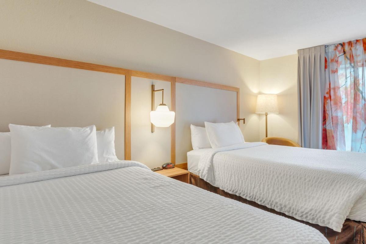 Fairfield Inn & Suites Fredericksburg - image 4