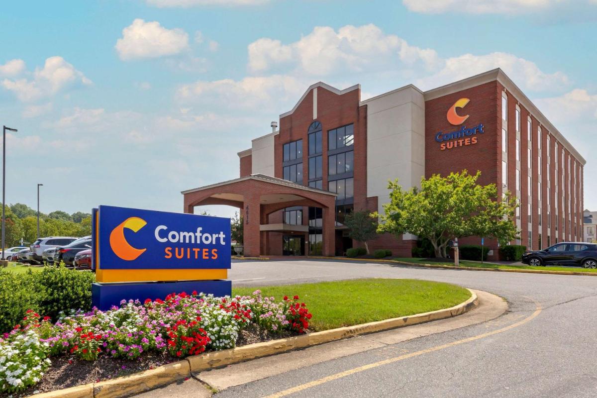 Comfort Suites Fredericksburg South - main image