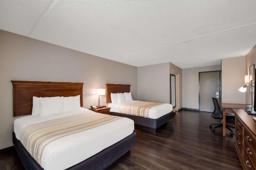 Country Inn & Suites by Radisson Fredericksburg South (I-95) VA - image 13