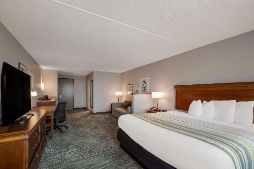 Country Inn & Suites by Radisson Fredericksburg South (I-95) VA - image 26