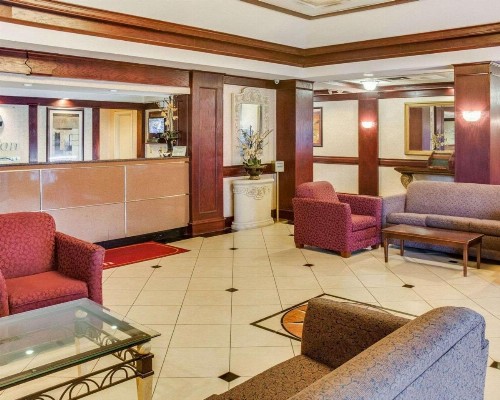 Clarion Inn Fredericksburg - image 12