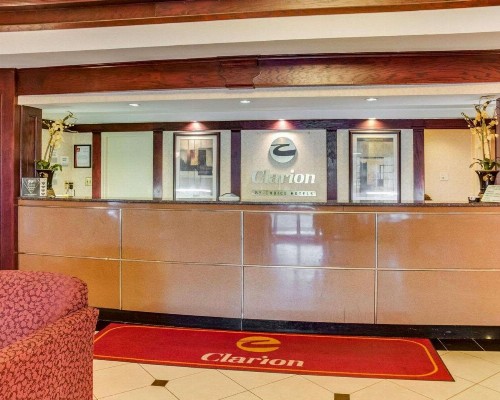 Clarion Inn Fredericksburg - image 9