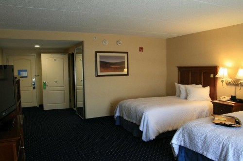 Hampton Inn and Suites Fredericksburg South - image 18