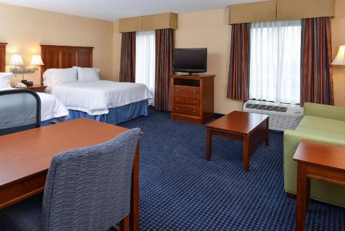 Hampton Inn and Suites Fredericksburg South - image 39