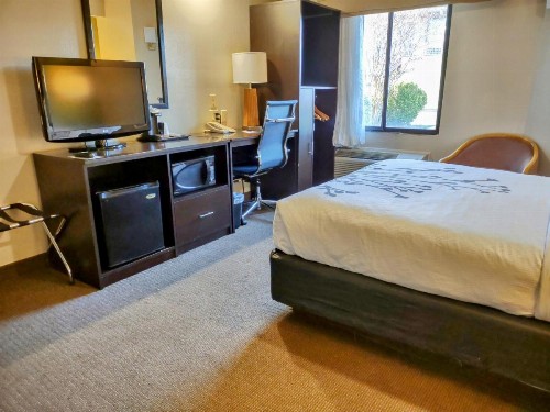 Sleep Inn Fredericksburg - image 16