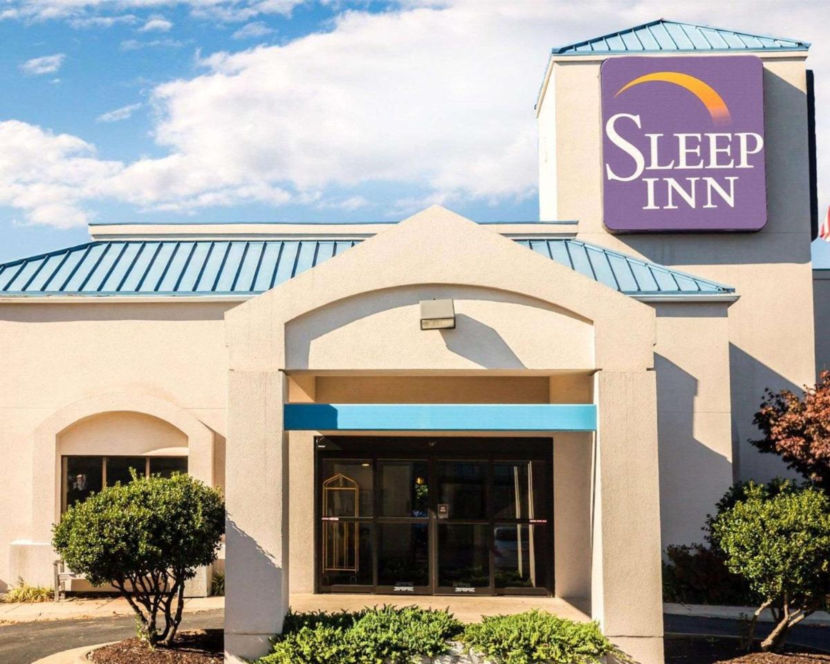 Sleep Inn Fredericksburg - image 7