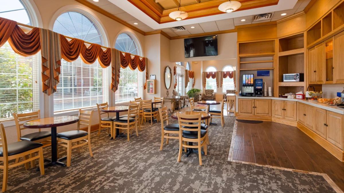 Best Western Fredericksburg - image 6