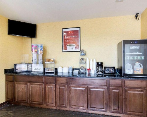Econo Lodge Fredericksburg near I-95 - image 16