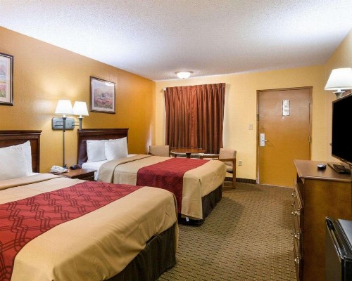 Econo Lodge Fredericksburg near I-95 - image 2