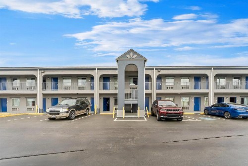 Econo Lodge Fredericksburg near I-95 - image 41