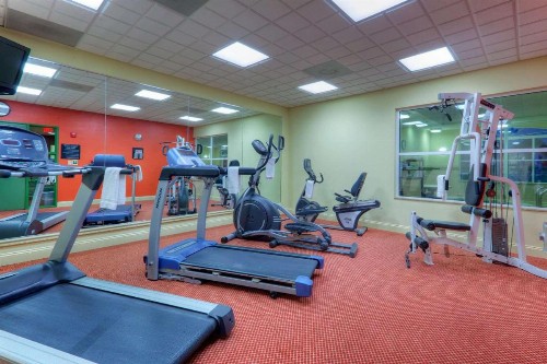 Country Inn & Suites by Radisson Fredericksburg VA - image 11