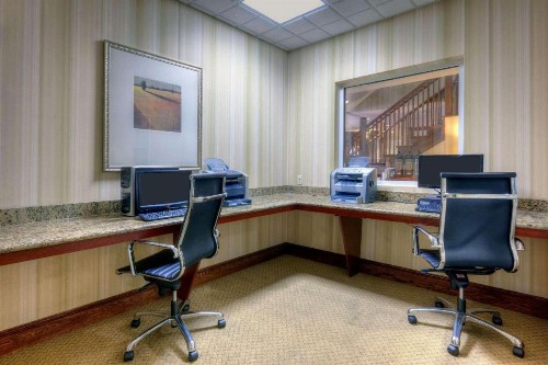 Country Inn & Suites by Radisson Fredericksburg VA - image 13