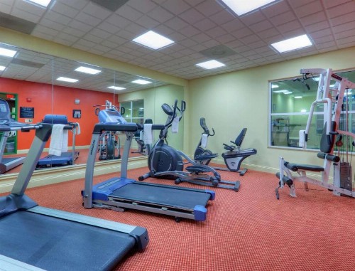 Country Inn & Suites by Radisson Fredericksburg VA - image 24