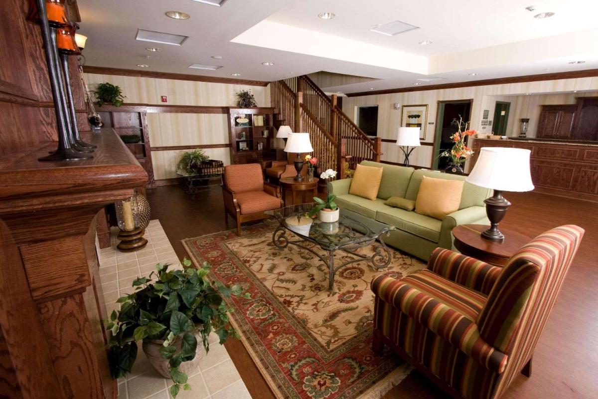 Country Inn & Suites by Radisson Fredericksburg VA - image 5