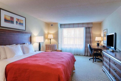 Country Inn & Suites by Radisson Fredericksburg VA - image 6