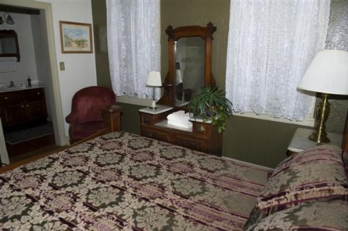 Inn at the Old Silk Mill - image 11