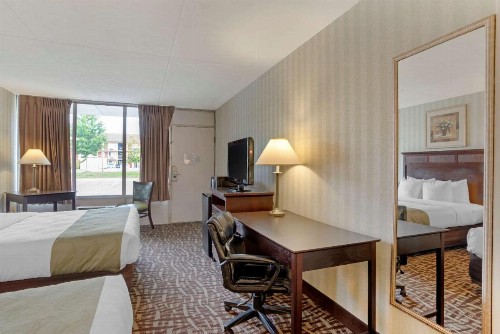 Quality Inn Fredericksburg near Historic Downtown - image 33