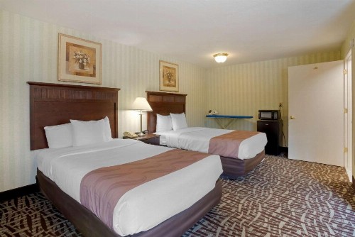 Quality Inn Fredericksburg near Historic Downtown - image 35