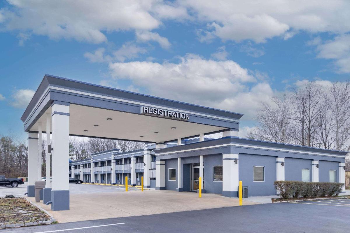 Days Inn by Wyndham Fredericksburg North - main image